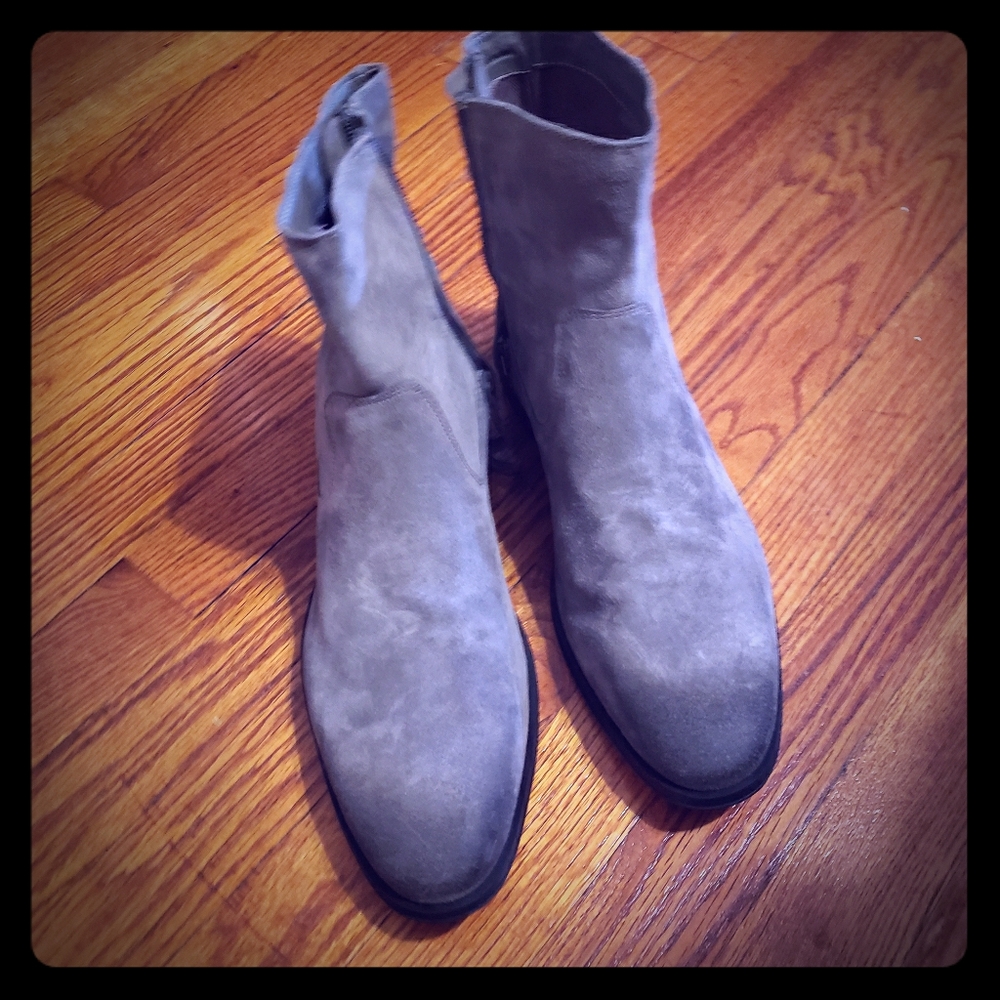 Chelsea Boots Brand New Never Worn!!!